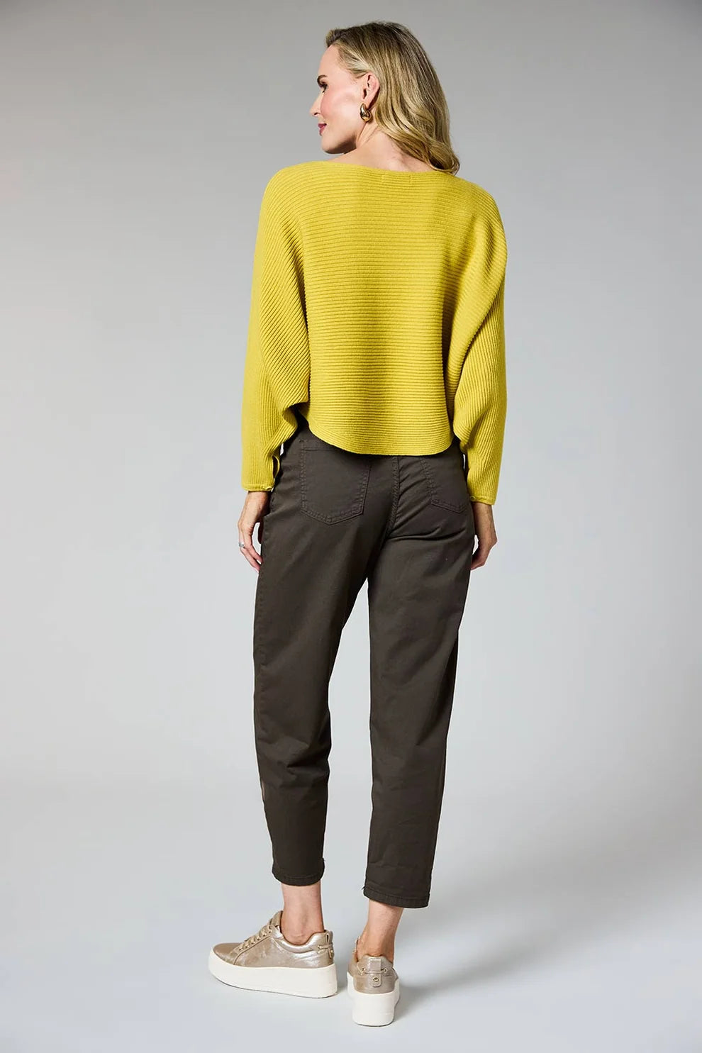 Belted Barrel Trousers